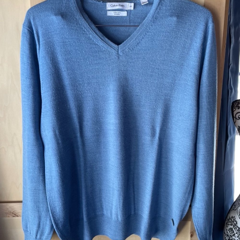 Calvin Klein Blue V-neck Merino-blend Sweater, Size L